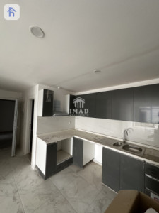 Apartment in Cash Image 3