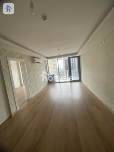 Cozy Apartment with 1 Bedroom image 2