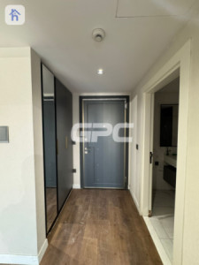 Modern 1-Bedroom Apartment in Prime Location Resim 5