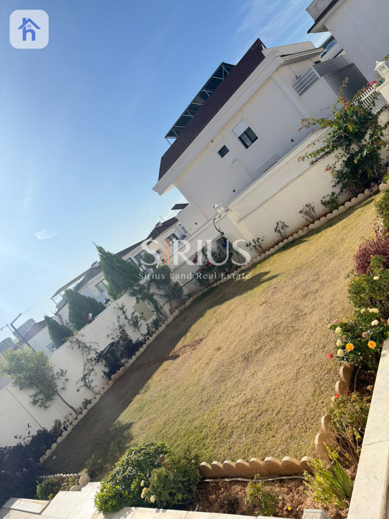 Elegant Home in Mass Village Image 2