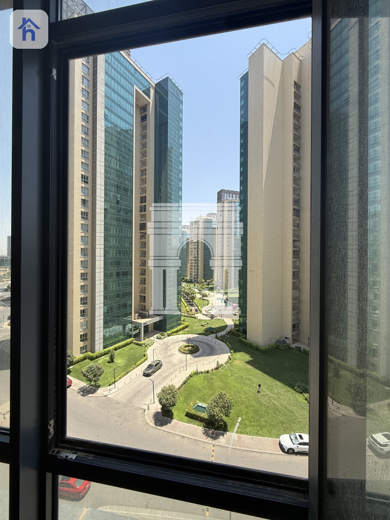 One Bedroom Apartment in Empire Diamond Image 7