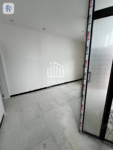 Compact House in Qarabw Resim 4