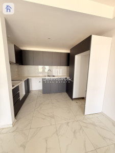 Luxurious One-Bedroom Apartment for Rent image 2