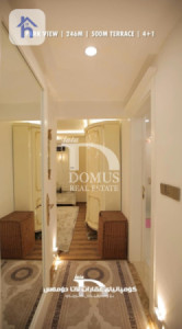 Luxurious Apartment with Park View image 27