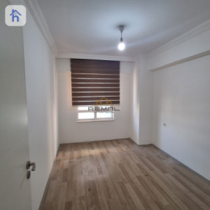 3-Bedroom Apartment image 4