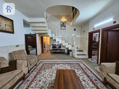 Spacious House with Multiple Rooms Image 11