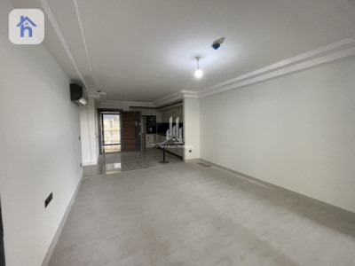 Modern 1-bedroom apartment in Rami Towers image 1
