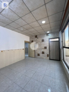 Cozy 3 Bedroom House with Terrace image 6