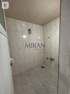 Spacious House with Modern Design image 15