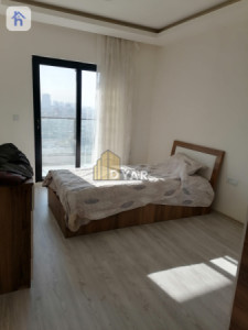 Three-Bedroom Apartment in Central Park Image 5