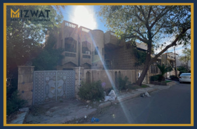 منزل كبير مع 6 غرف نوم image 4