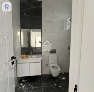 House (240m²) Image 27