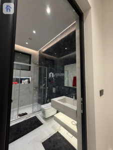 Luxury House image 34
