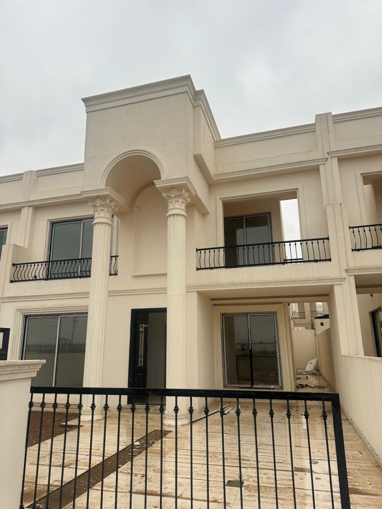 Spacious Family Home, Modern Design