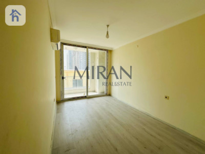 شوقەی مۆدێرن دوو ژووری نوستن لە نزیک فڕۆکەخانە وێنە 4