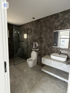 Corner House image 9