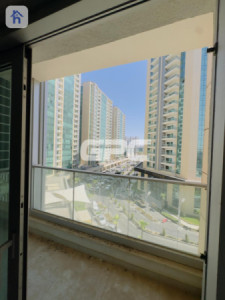 Modern Apartment image 11