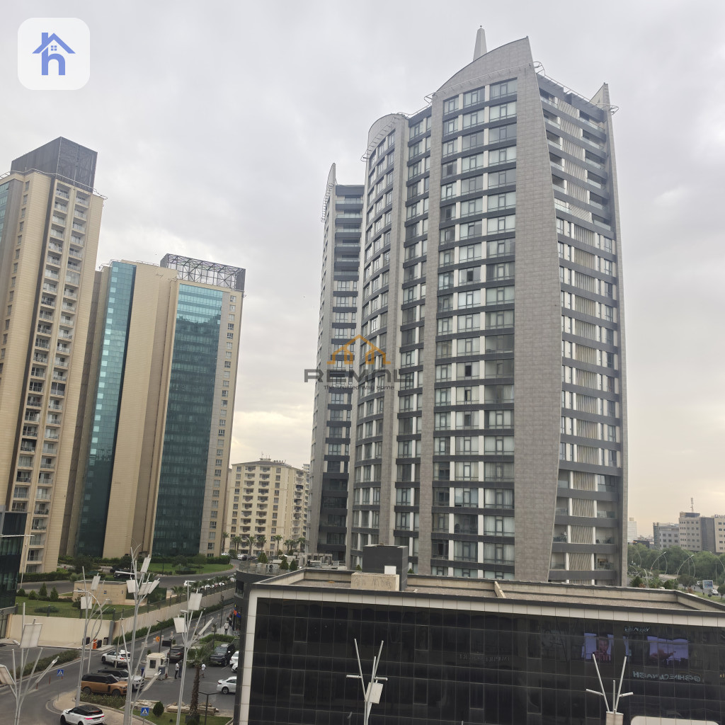 A 2+1 apartment for sale in Empire square Resim 2