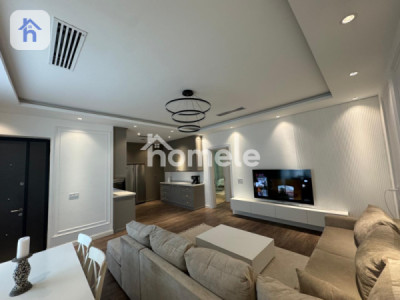 Cozy House with Four Bedrooms image 2