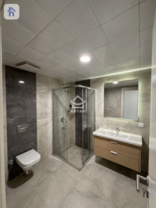 2 Bedroom Apartment in Empire Square Image 8
