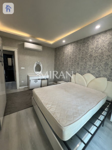 Modern Furnished Apartment in MNW Towers Resim 3