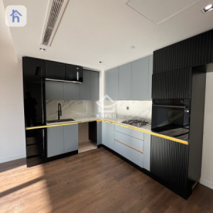 Charming 1BR Apartment with Great Views Image 5