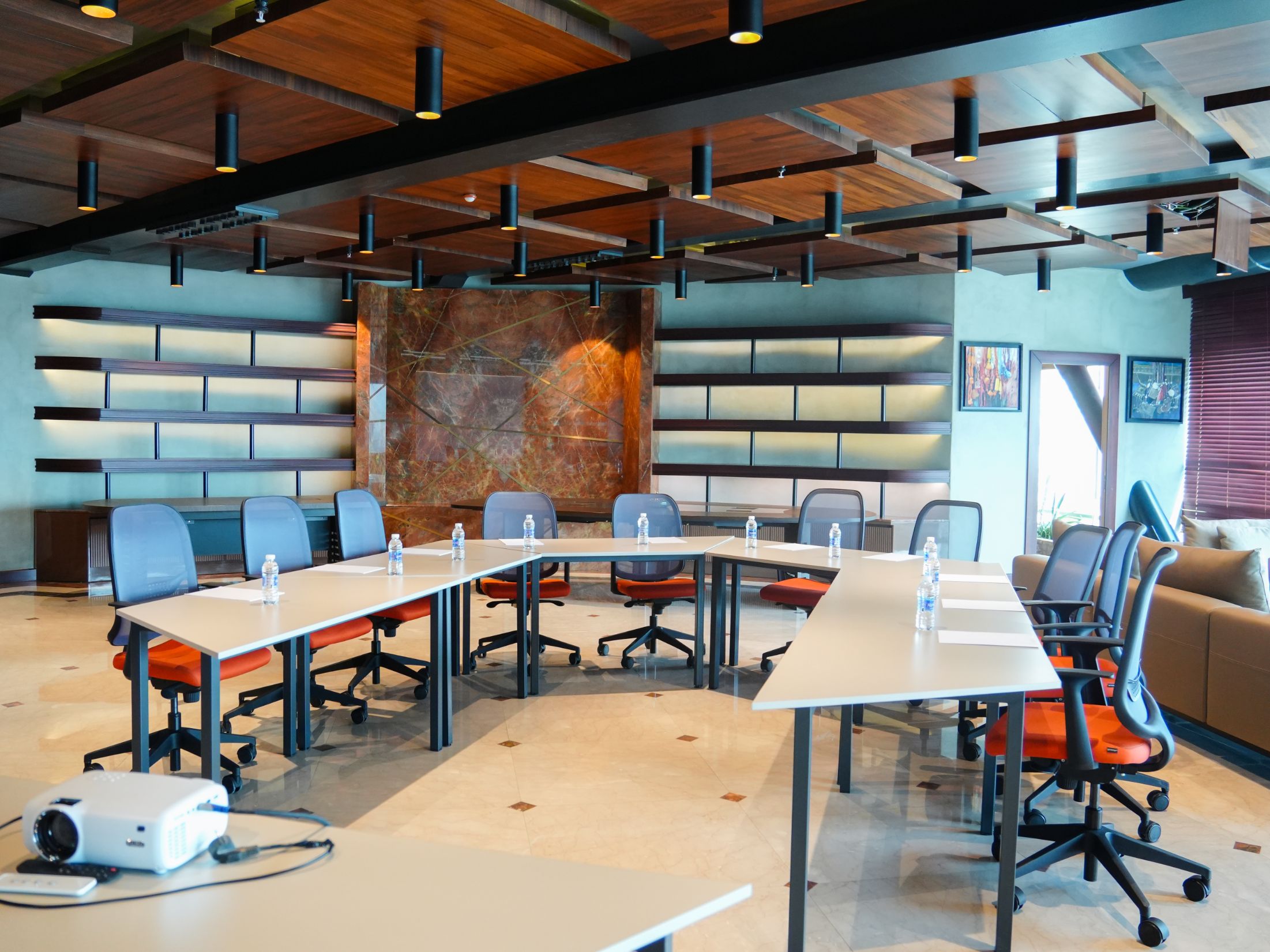 VIP Office Image 2