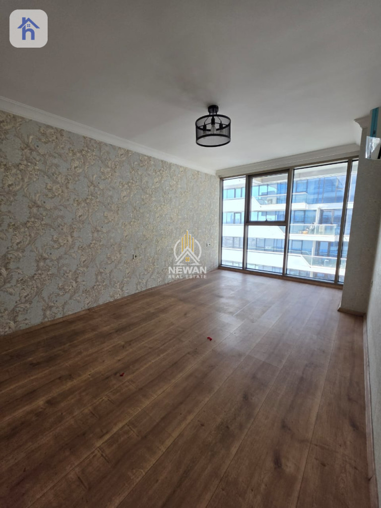 Modern Apartment Image 2