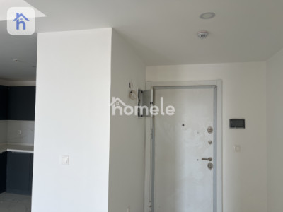 شوقەیەکی ڕووناک و یەک ژووری نوستن لە ئیمپایەر پیرڵ وێنە 6