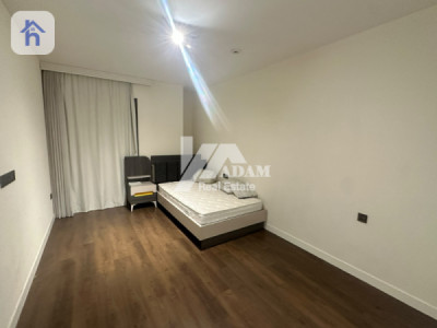 Apartment Opposite Garden image 6