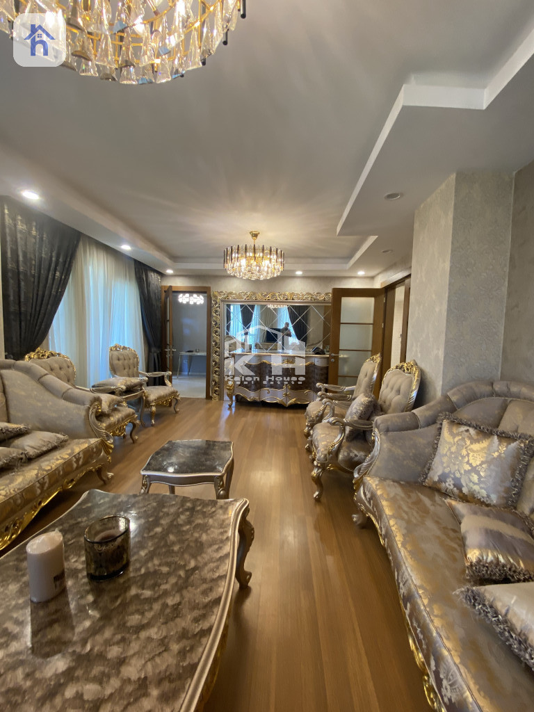 Modern Apartment