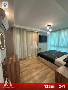 VIP Apartment Image 6