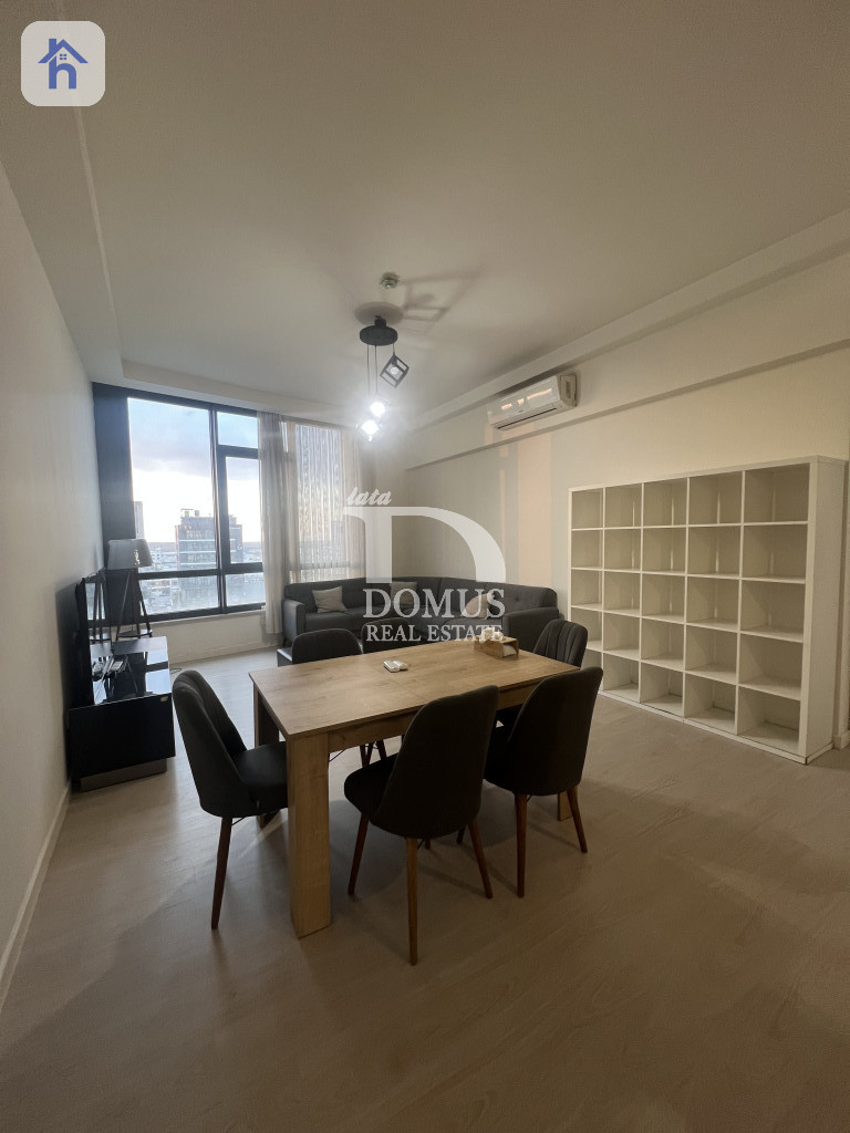 Cozy One-Bedroom Apartment in Empire Diamond