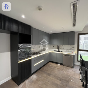 Bright and Spacious Rental Apartment image 2