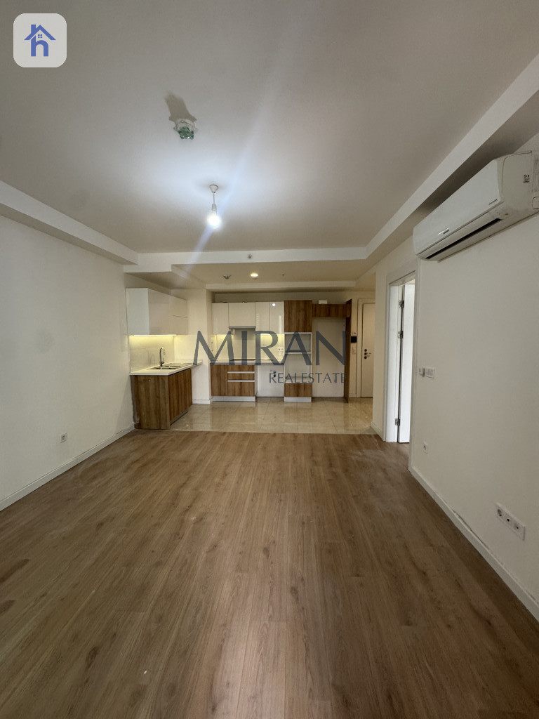 Cozy apartment in Empire Wings