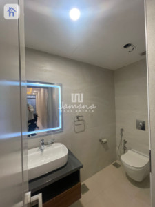 Luxury 2BR Apartment in Prime Location Image 13