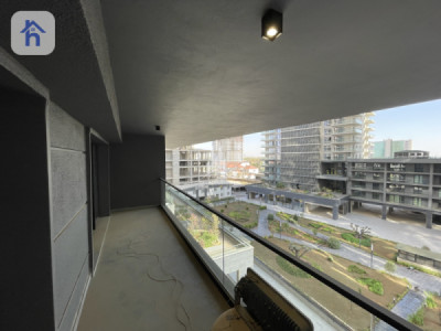 Modern 1-bedroom apartment in Rami Towers Image 9