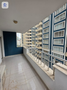 Modern 3BR Apartment in Central Location Image 8