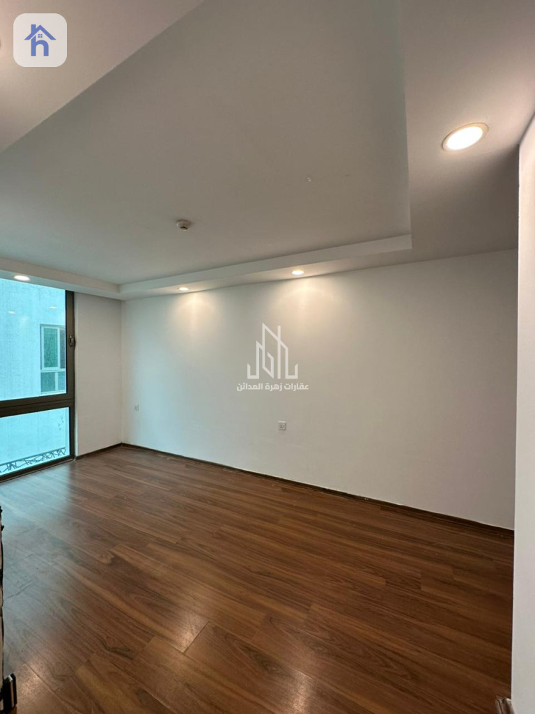 شوقەیەکی ئارام و سێ ژووری نوستن بۆ کرێ وێنە 2