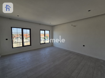 Modern House Image 10