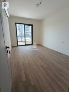Office (118m²) — 1