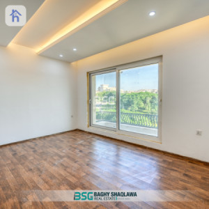 Villa for sale Opposite Garden in American Village Resim 14