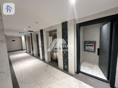 Elegant Studio in Prime Boulevard Location Image 7