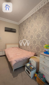 Spacious apartment with three bedrooms Resim 8