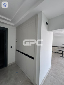 Spacious Apartment in Rami Towers image 8