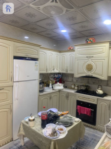 Spacious house with 6 bedrooms image 16