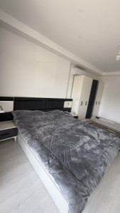 Cozy Apartment in Empire Pearl Towers image 4