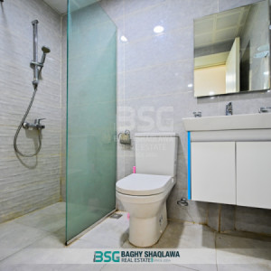 Cozy Furnished Apartment in Eskan Towers image 9