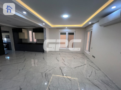 Spacious family home for rent image 12