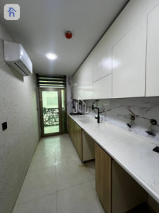 شوقەیەکی مۆدێرن بە دوو ژووری نوستن لە هەولێر وێنە 7